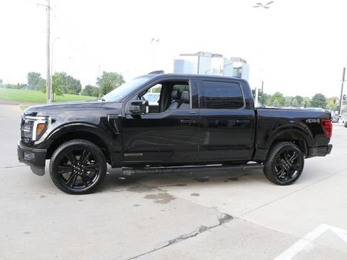 Used 2025 Ford F150 Lariat w/ Equipment Group 502A High AWD/4WD image 4