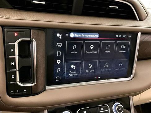 Used 2024 GMC Yukon Denali w/ Advanced Technology Package image 39