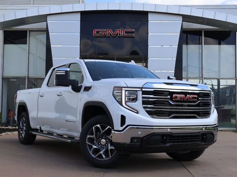 New 2026 GMC Sierra 1500 SLT w/ SLT Premium Plus Package AWD/4WD image 1