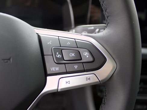 New 2026 Volkswagen Jetta SE image 17