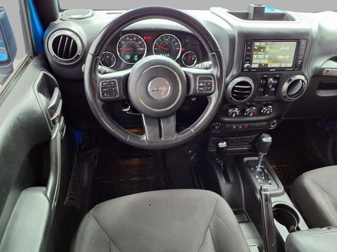 Used 2016 Jeep Wrangler Unlimited Sport AWD/4WD image 4