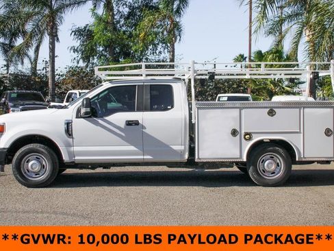 Used 2022 Ford F250 XL w/ Power Equipment Group RWD image 5