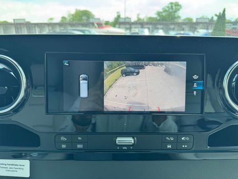 Used 2022 Mercedes-Benz Sprinter 3500 image 61
