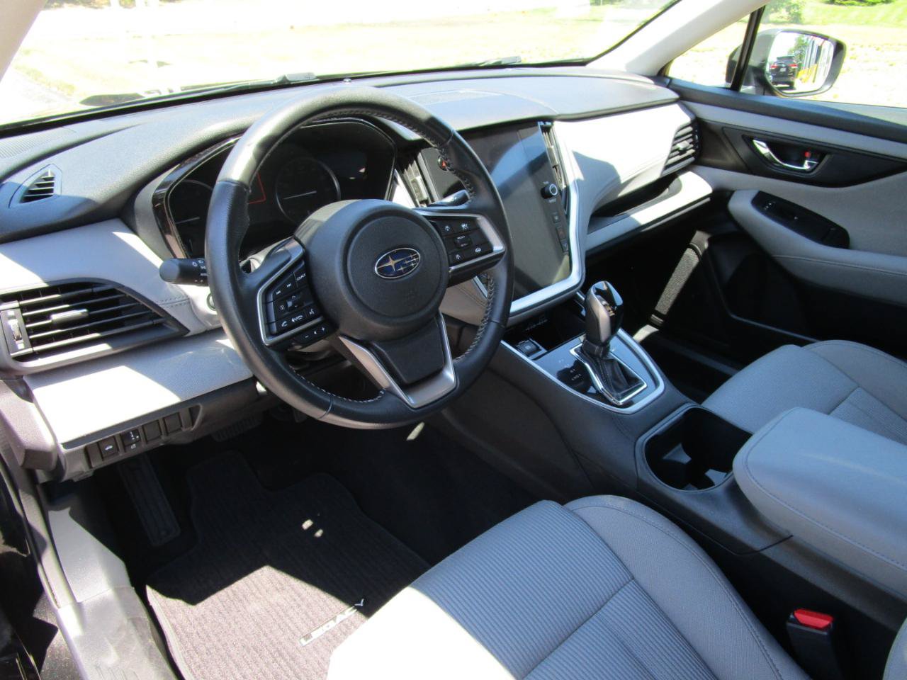 Used 2023 Subaru Legacy Premium AWD/4WD image 9