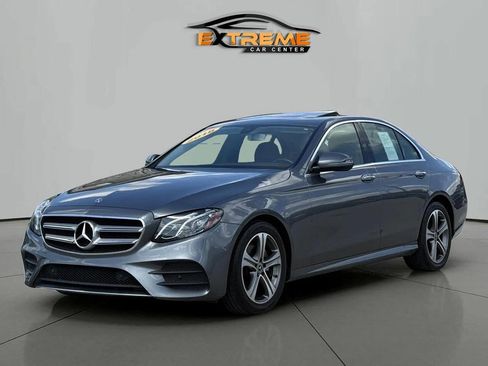 Used 2018 Mercedes-Benz E 300 4MATIC image 2