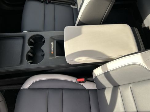 New 2026 Honda Prologue Touring image 23