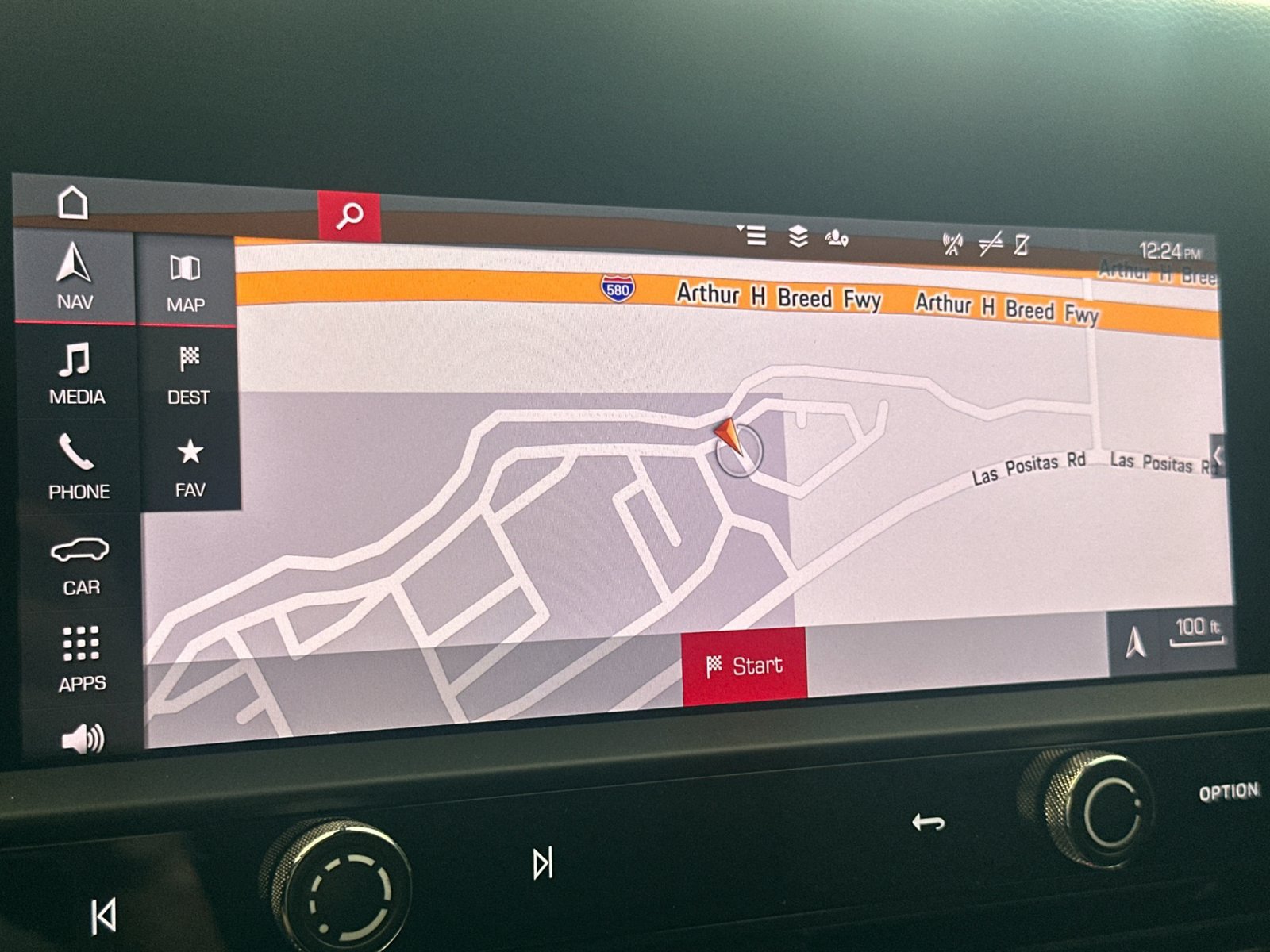 Certified 2023 Porsche Macan AWD/4WD image 18
