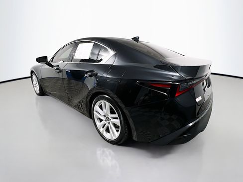 Used 2022 Lexus IS 300 image 8