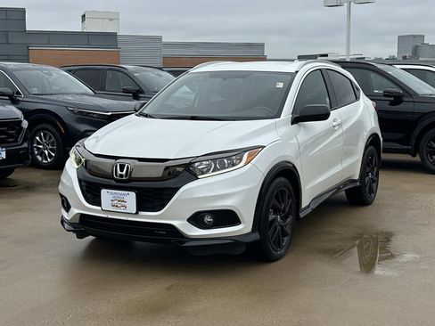 Used 2022 Honda HR-V Sport image 6