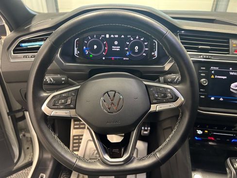 Used 2023 Volkswagen Tiguan SEL R-Line image 22