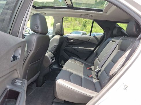Used 2018 Chevrolet Equinox Premier AWD/4WD image 10