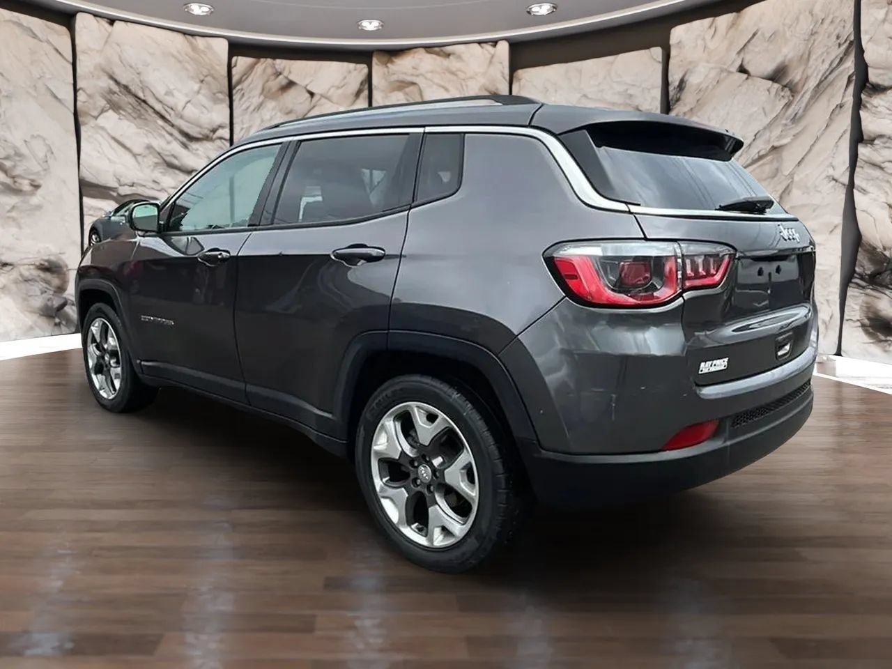 Used 2020 Jeep Compass Limited FWD image 7