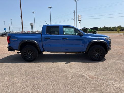 New 2026 Chevrolet Colorado Trail Boss AWD/4WD image 7