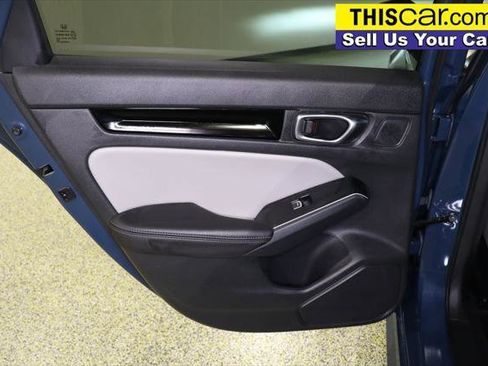 Used 2025 Honda Civic Sport image 27