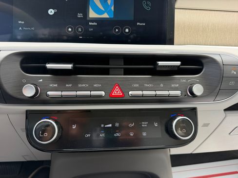 Certified 2026 Hyundai Palisade SEL FWD image 11