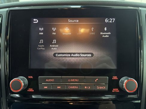 Used 2023 Nissan Titan SV w/ SV Convenience Package image 37