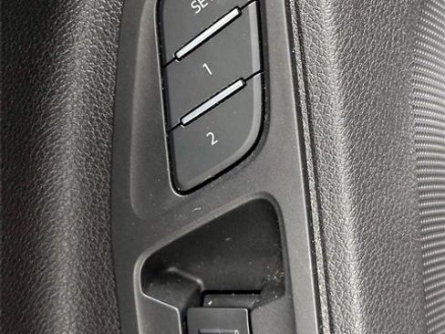 Certified 2022 Audi Q3 2.0T Premium w/ Convenience Package image 19