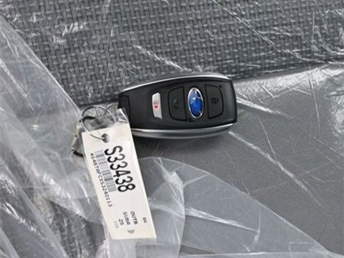 Used 2025 Subaru Outback Premium image 18