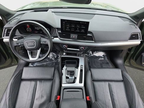 Certified 2023 Audi Q5 2.0T Prestige w/ Prestige Package AWD/4WD image 9