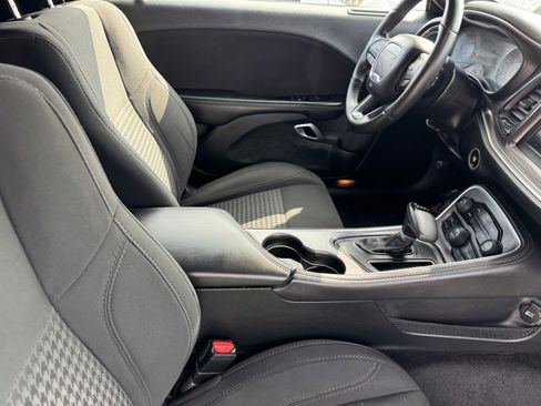Used 2018 Dodge Challenger SXT w/ Blacktop Package image 6