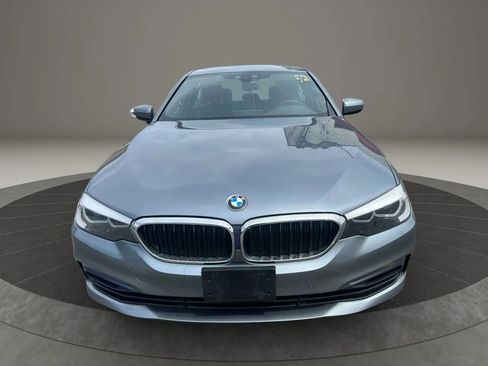 Used 2019 BMW 530e xDrive w/ Convenience Package AWD/4WD image 2