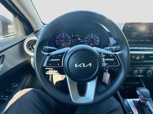 Used 2023 Kia Forte LXS FWD image 11