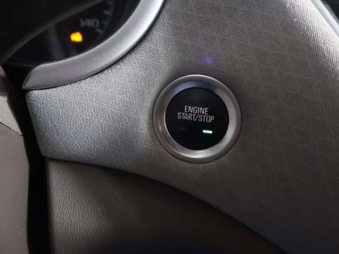 Used 2022 Chevrolet Malibu LT image 36