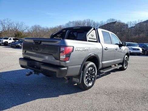 Used 2021 Nissan Titan PRO-4X w/ Pro-4x Convenience Package image 4