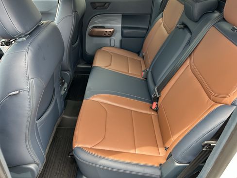 Used 2024 Ford Maverick Lariat FWD image 15