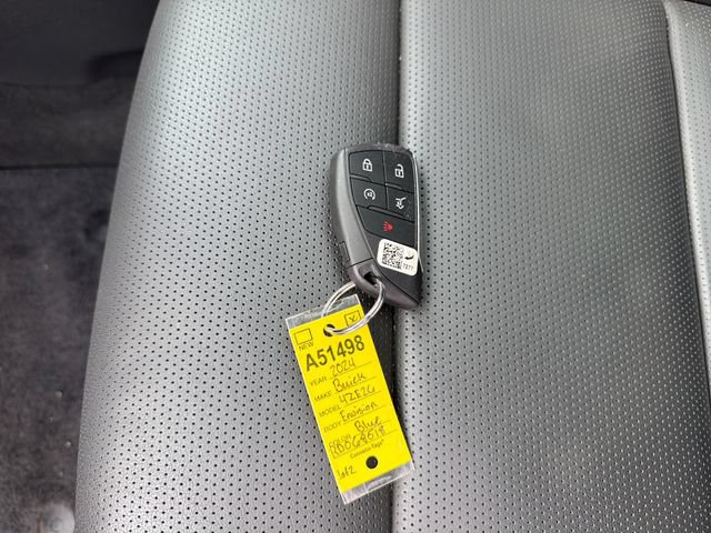 Used 2024 Buick Envision Avenir AWD/4WD image 33