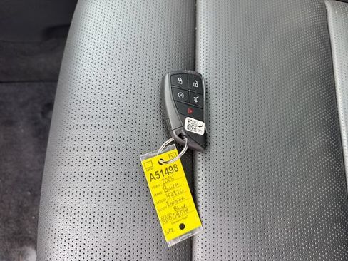 Used 2024 Buick Envision Avenir AWD/4WD image 33