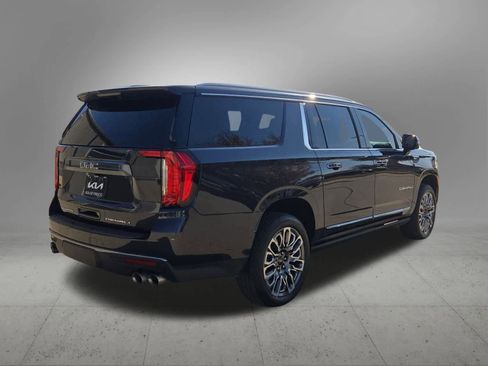 Used 2023 GMC Yukon XL Denali Ultimate image 6