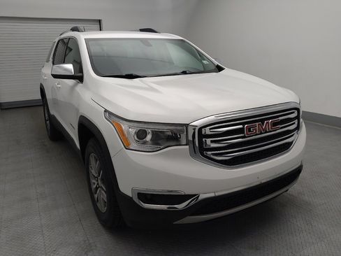 Used 2018 GMC Acadia SLE AWD/4WD image 14