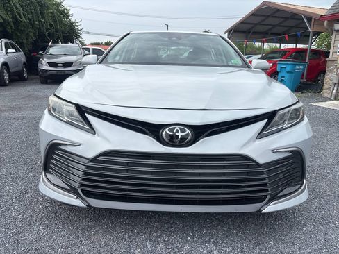 Used 2023 Toyota Camry LE w/ Convenience Package FWD image 2