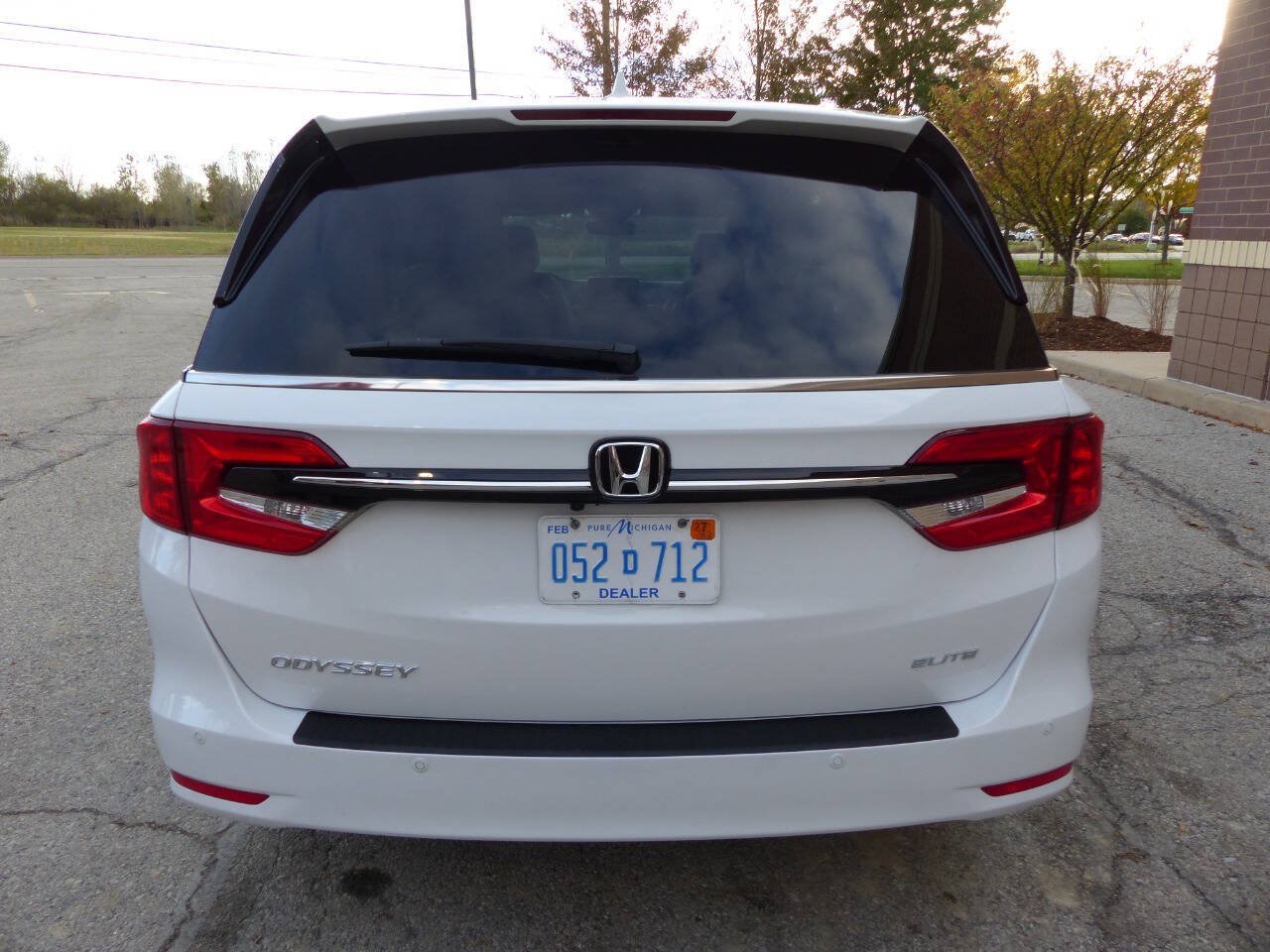 Used 2021 Honda Odyssey Elite image 8