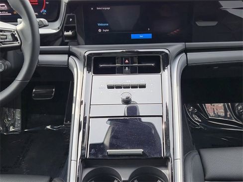 New 2024 Porsche Panamera 4 image 17