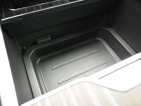 Used 2025 GMC Sierra EV Denali image 17