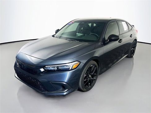 Used 2024 Honda Civic Sport image 3