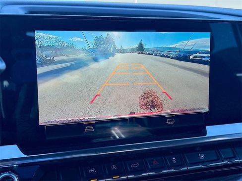 Used 2025 GMC Sierra 1500 Elevation image 14