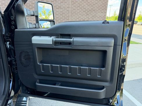 Used 2016 Ford F350 Lariat AWD/4WD image 24