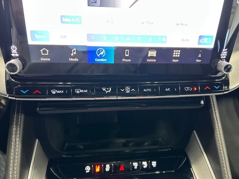 New 2026 Jeep Grand Wagoneer Limited AWD/4WD image 28