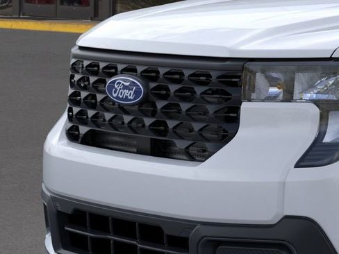 New 2026 Ford Maverick XLT w/ XLT Luxury Package FWD image 18