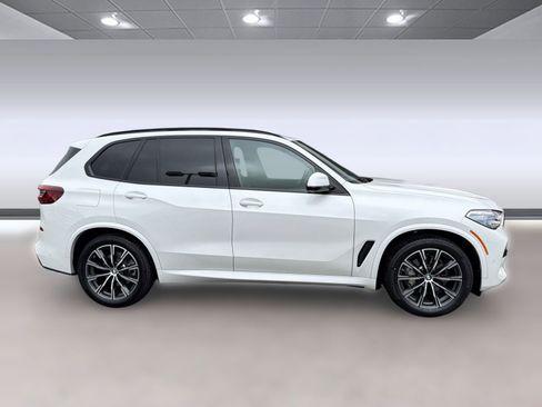 Used 2023 BMW X5 xDrive40i w/ Executive Package AWD/4WD image 8