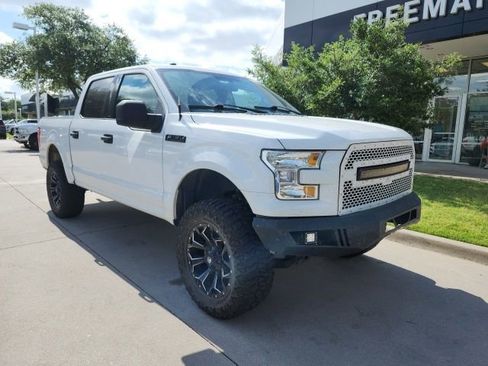 Used 2017 Ford F150 XLT RWD image 2