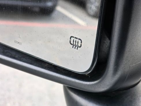 Used 2024 Jeep Wrangler Unlimited Sahara image 25