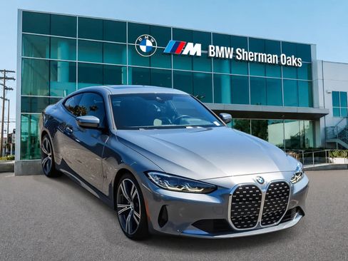 Used 2023 BMW 430i Coupe w/ Convenience Package RWD image 3