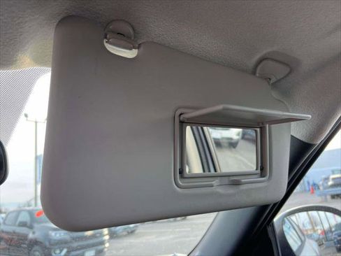 Used 2013 Nissan Juke SV image 30