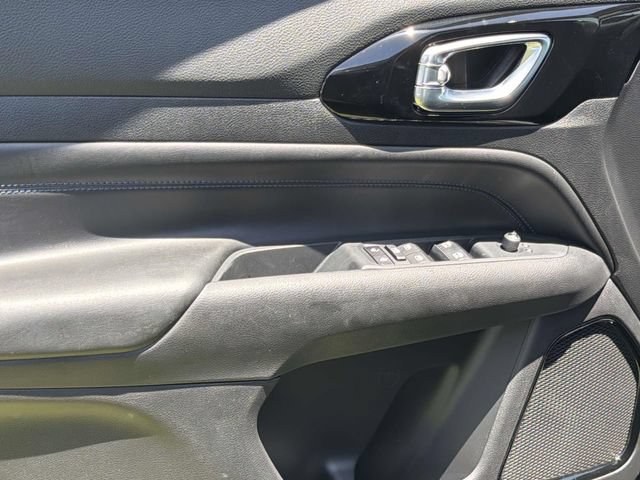 New 2026 Jeep Compass Latitude AWD/4WD image 23