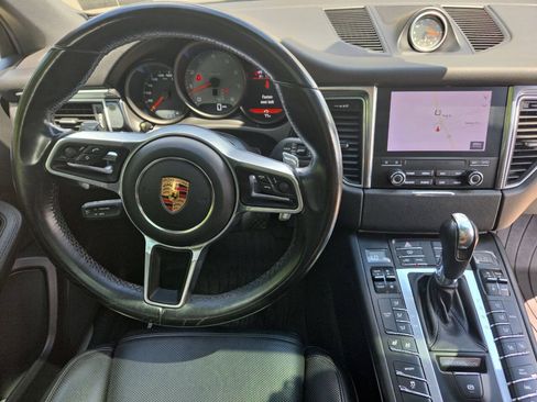 Used 2018 Porsche Macan S AWD/4WD image 34