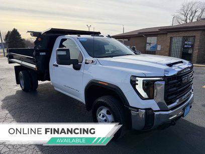 Used 2024 GMC Sierra 3500 Pro w/ Convenience Package